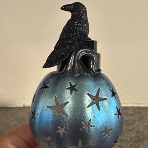 Bath and Body Works Raven Pumpkin wallflower fragrance Diffuser Nightlight